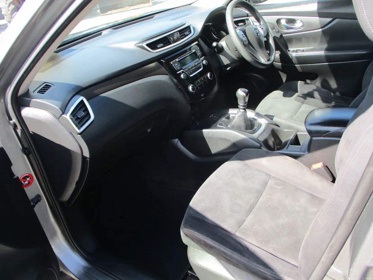 Nissan X-Trail 1.6 DCI XE 5 SEAT - Image 6