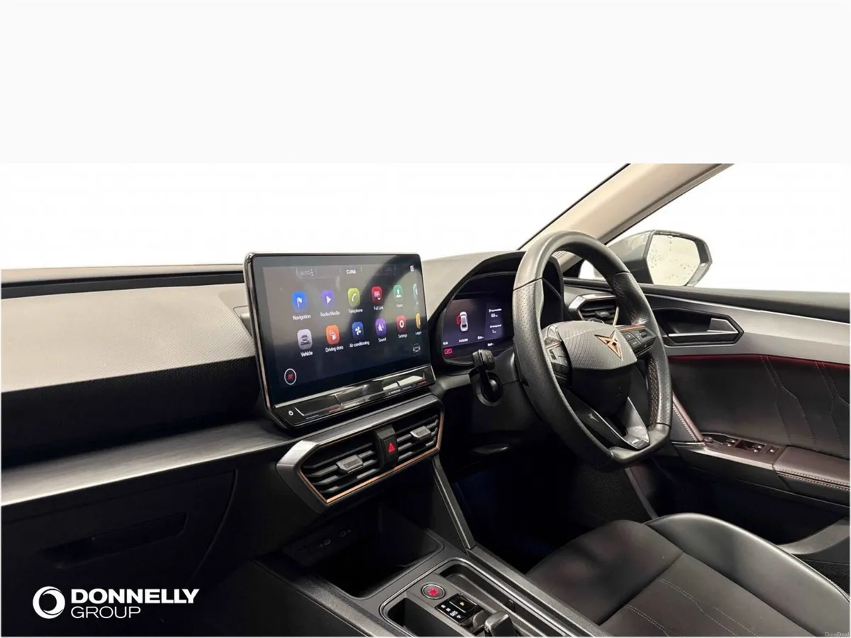 Cupra Leon Hatchback V1 - Image 2