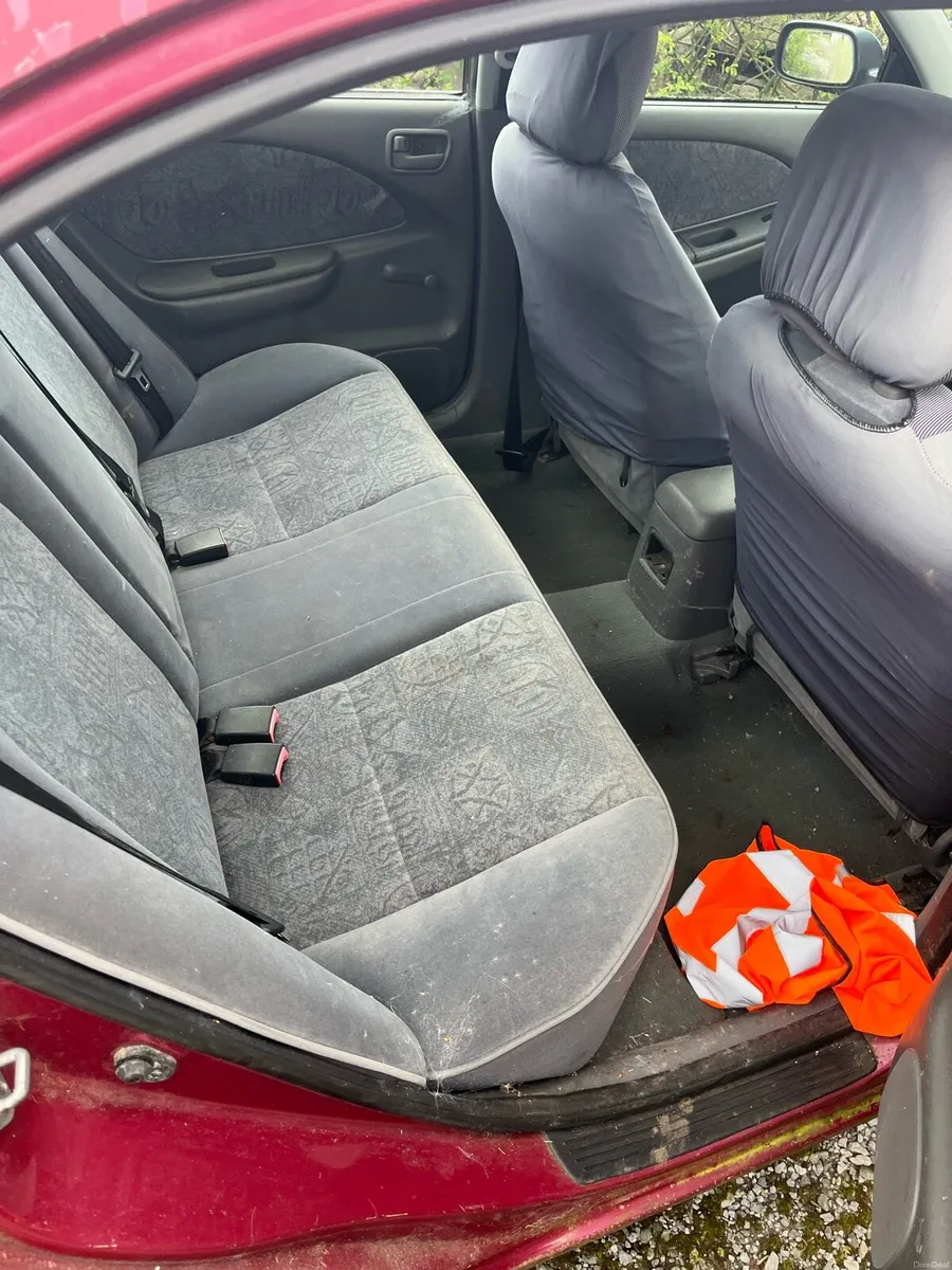 Toyota avensis - Image 3