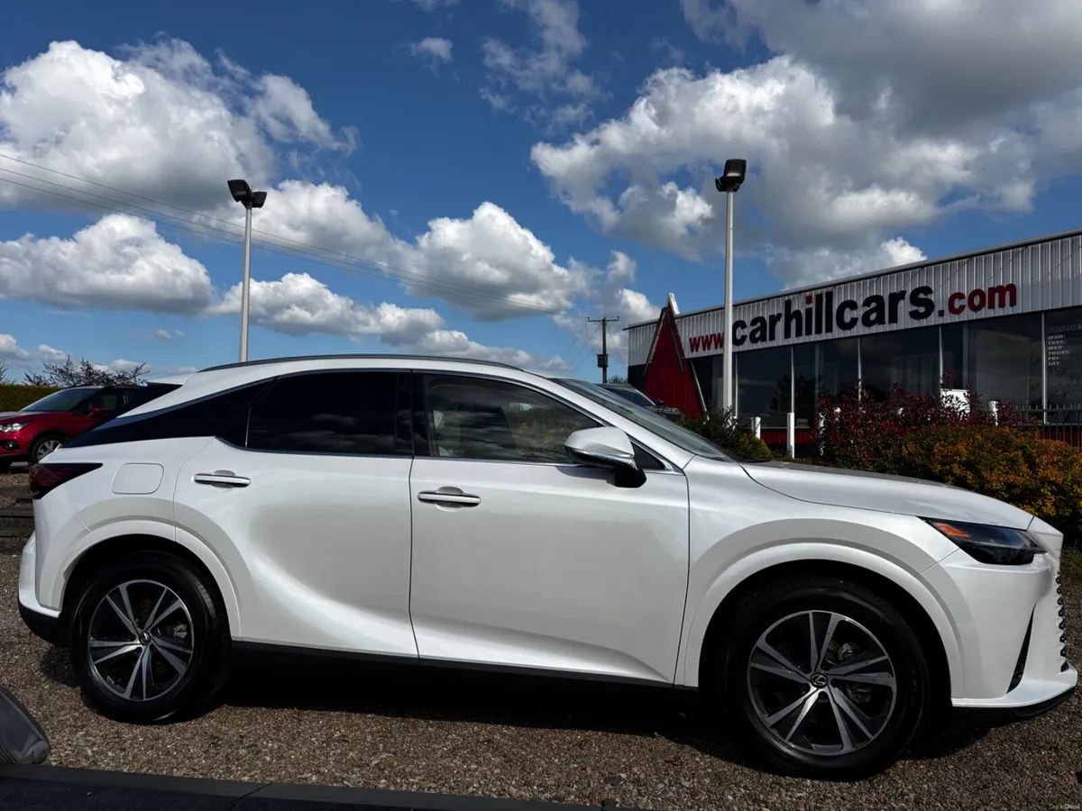 2025 Lexus RX-Series 450h+ 2.5 5dr E-CVT [Premium - Image 3