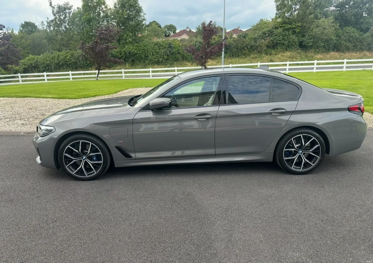 BMW 5 Series 530e M Sport - Image 2