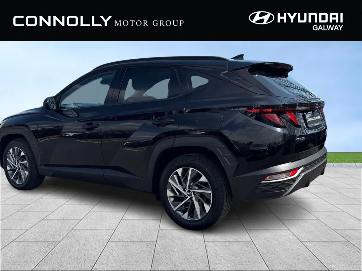 Hyundai Tucson 2WD Executive - Image 2