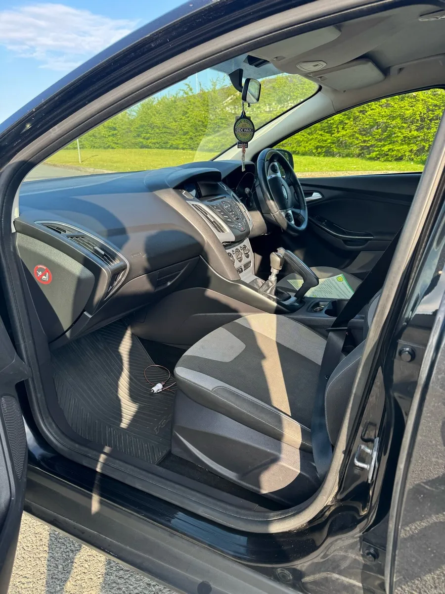 Ford focus - Image 4