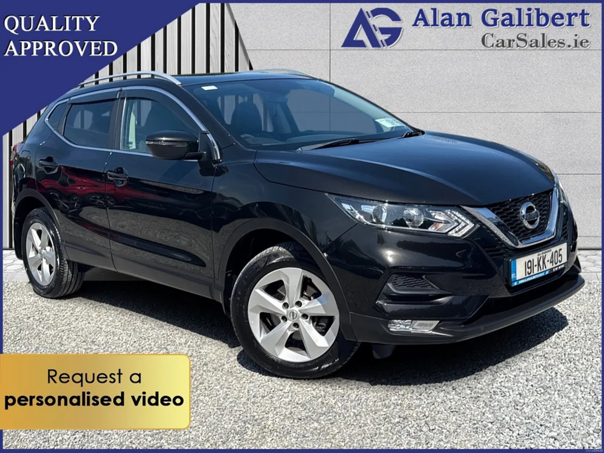 Nissan Qashqai 1.5 SV Model Glass Roof - Image 1