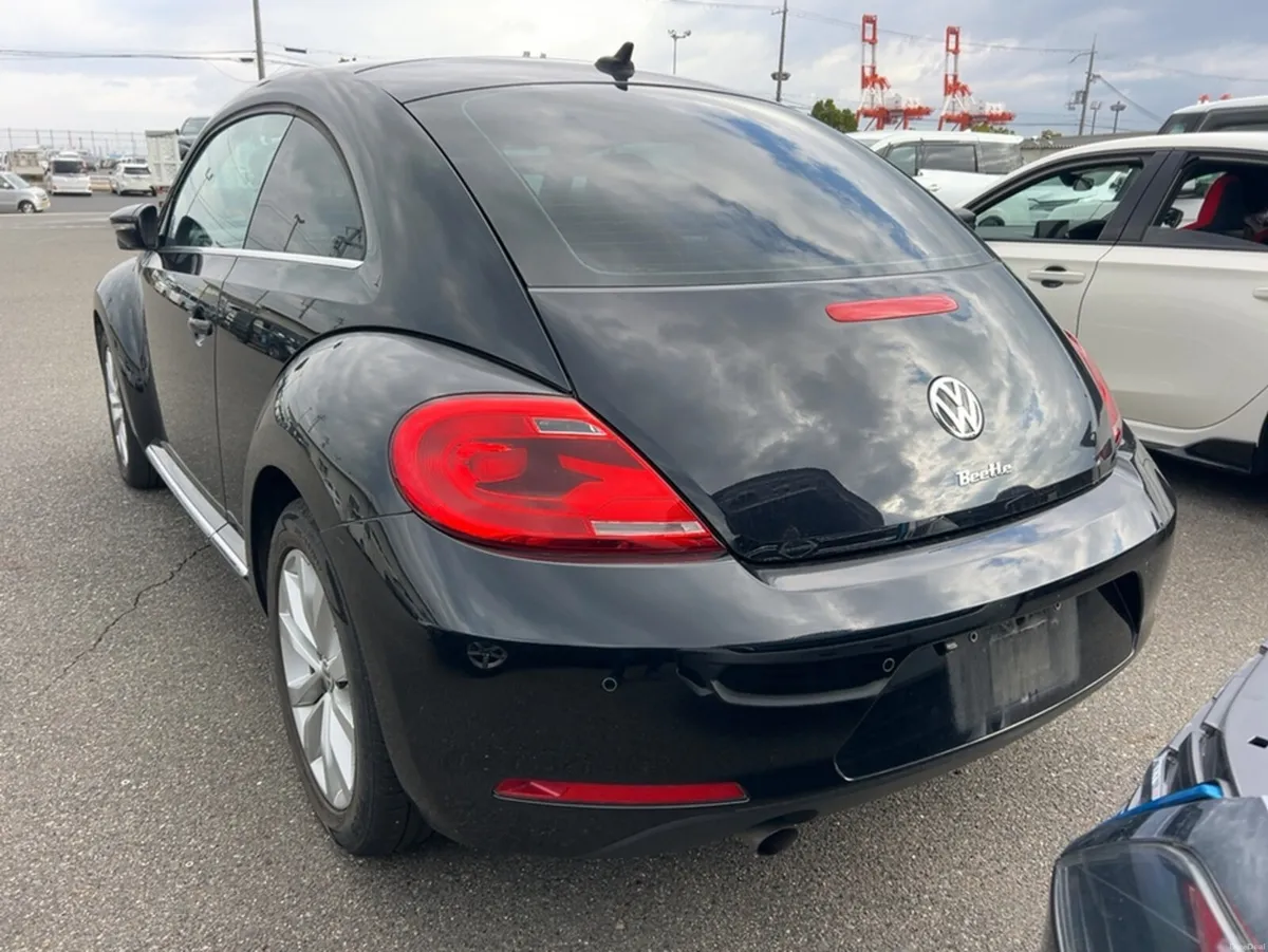 Volkswagen Beetle 1.2 PETROL AUTOMATIC DESIGN LEAT - Image 3