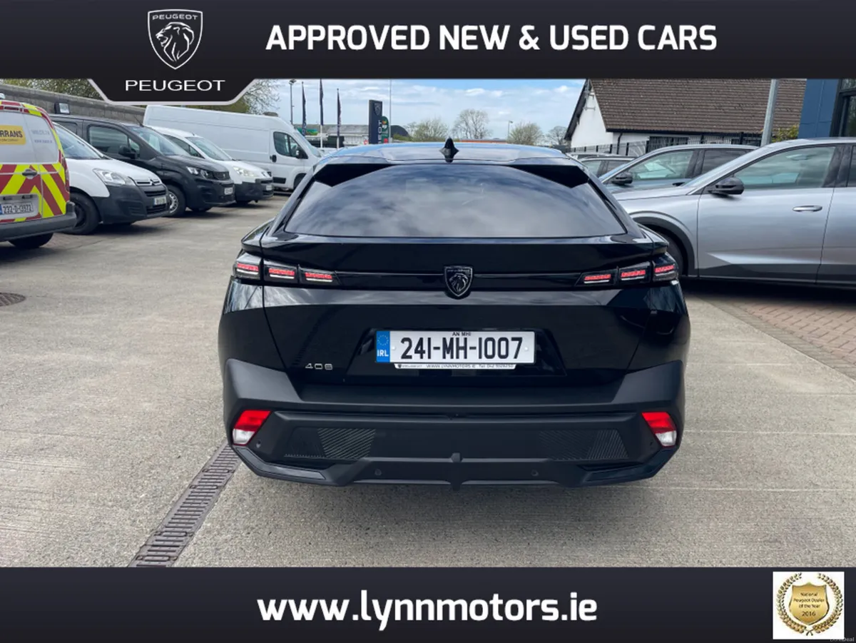 Peugeot 408 ALLURE 1.2 130 AUTOMATIC 6 - Image 4