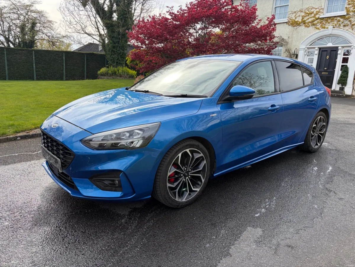 Ford Focus ST-LINE X EDITION M - Image 2
