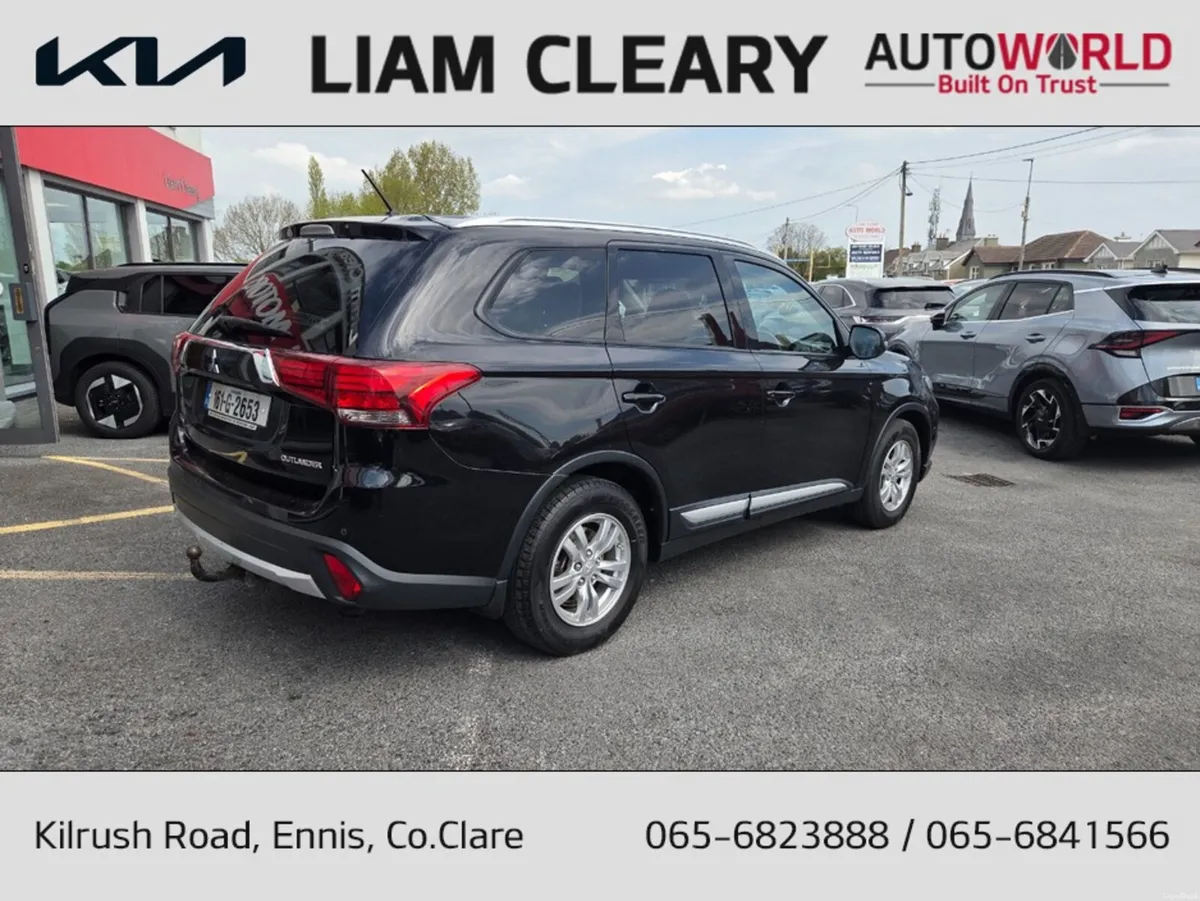 Mitsubishi Outlander 16MY 2WD 6 6MT 5SPEED 4DR - Image 3