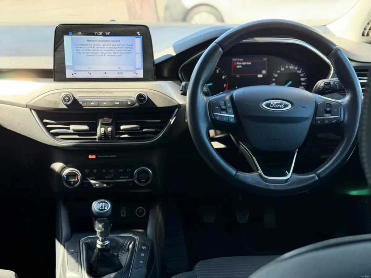Ford Focus TITANIUM 1.0L 5DR - HIGH SPEC - Image 5