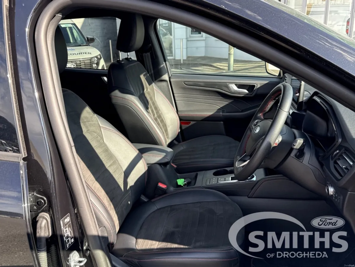 Ford Kuga ST-LINE X 2.5 PHEV - Image 4