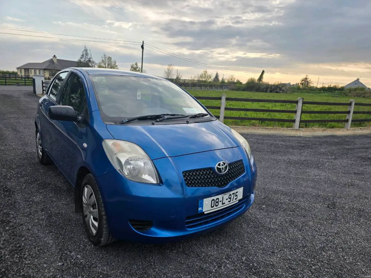 Toyota Yaris 2008 - Image 1