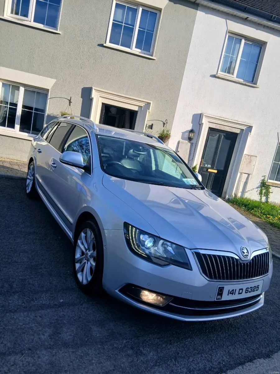 Skoda superb - Image 1