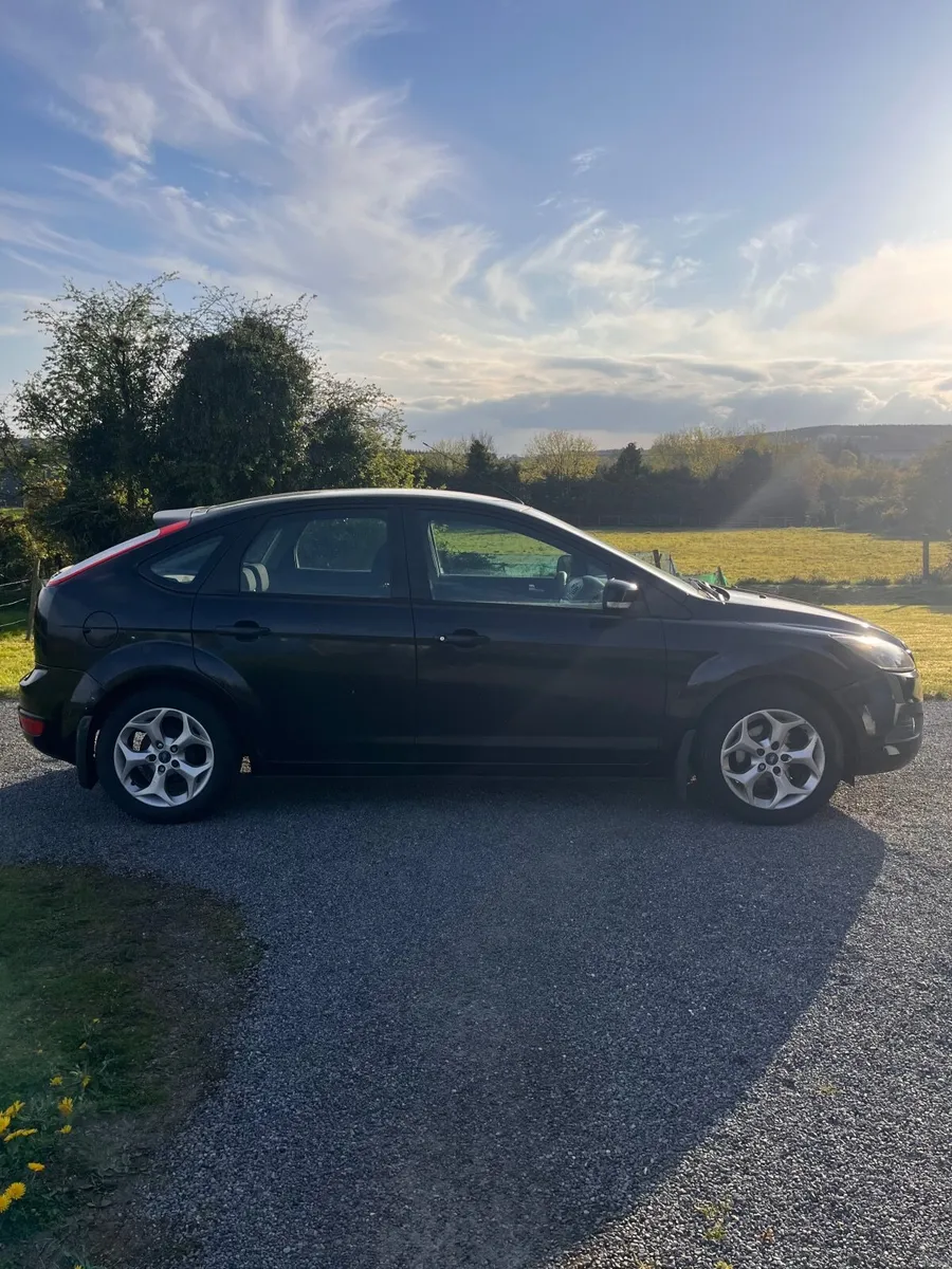 Ford Focus 2011 - Image 4