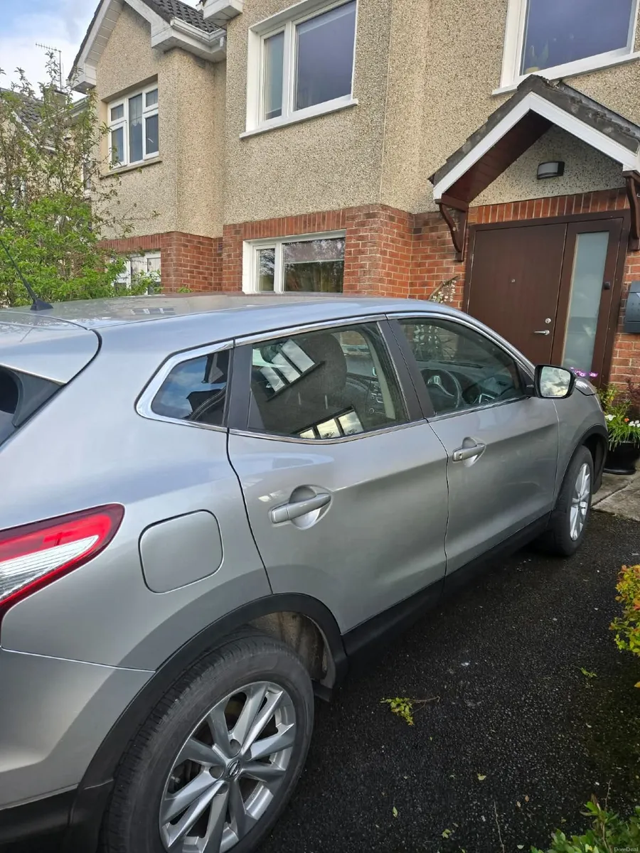 Nissan Qashqai 2015 - Image 4