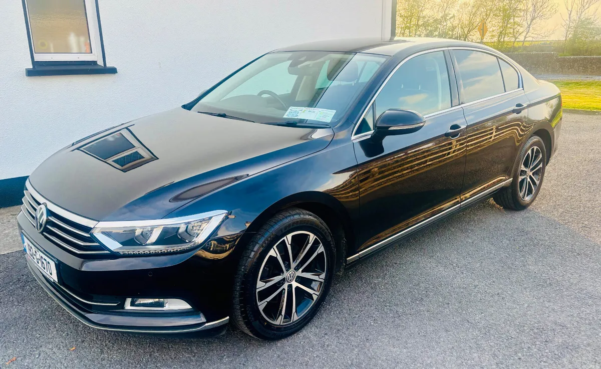 2019 Volkswagen Passat 2.0 L TDI HIGHLINE - Image 1