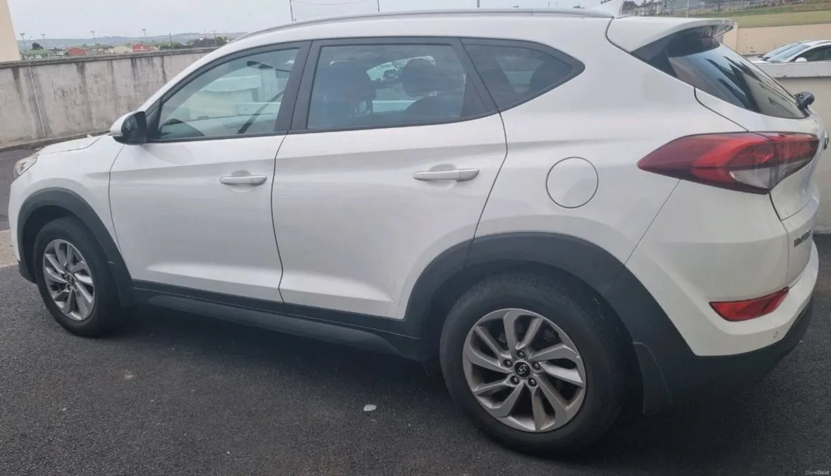 Hyundai Tuscon - Image 3