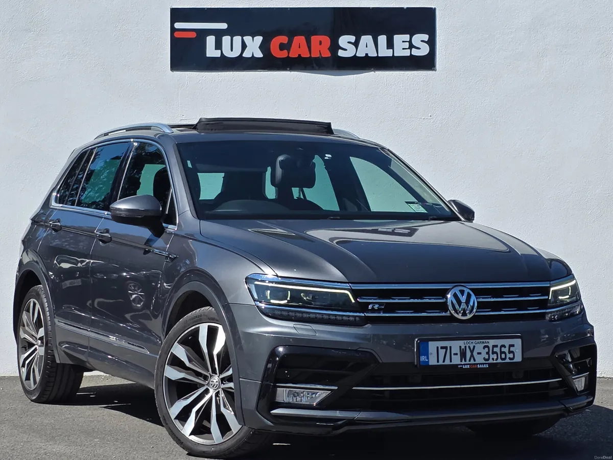 2017 VW Tiguan 2.0 TDI R-LINE // PANORAMIC ROOF - Image 1