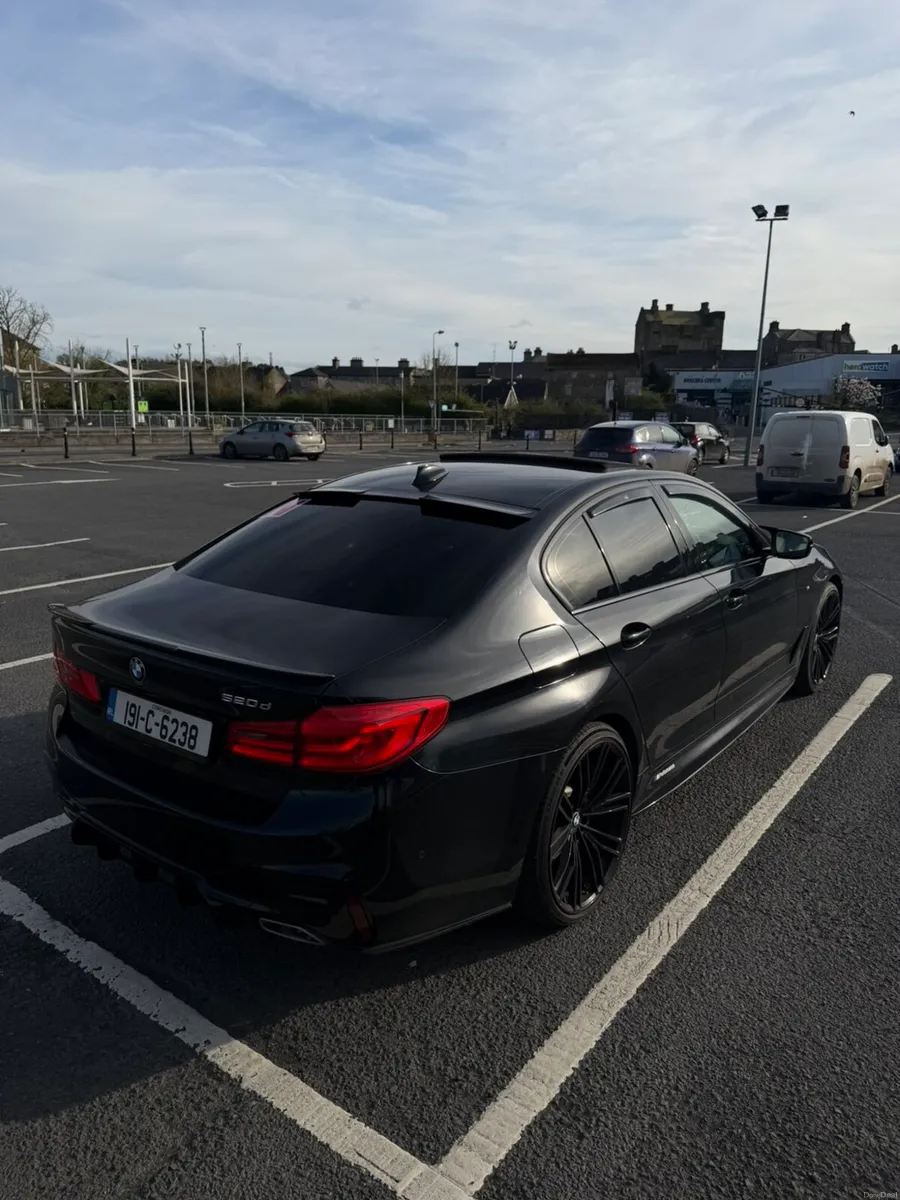 G30 191 M Sport 520d Sunroof Irish From New - Image 1