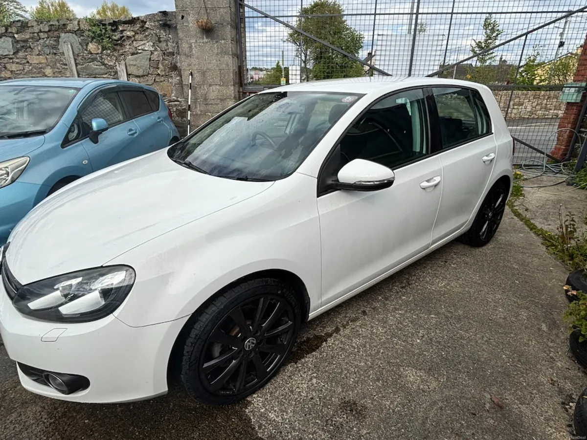 Volkswagen Golf 2012 | Only 67,000 KM - Image 3
