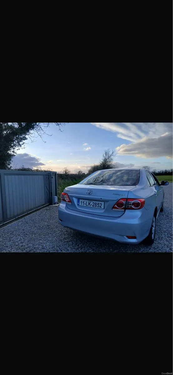 2011 Toyota Corolla - Image 3