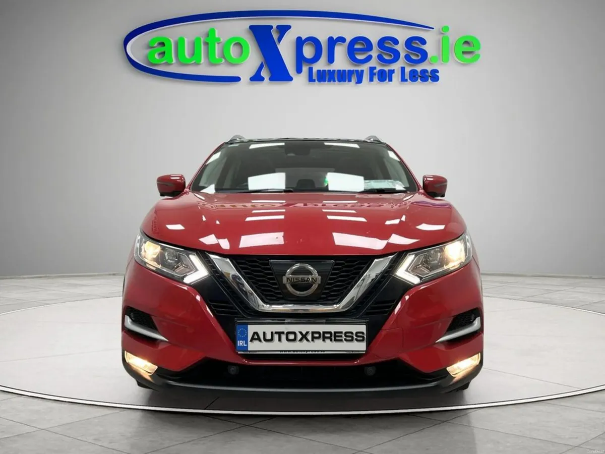 Nissan Qashqai 1.5 DCI Panoramic roof, Manual - Image 3