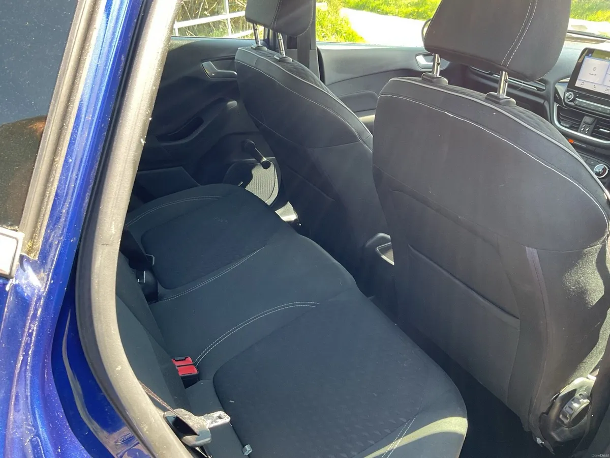 2018 ford fiesta 1.0 petrol - Image 4