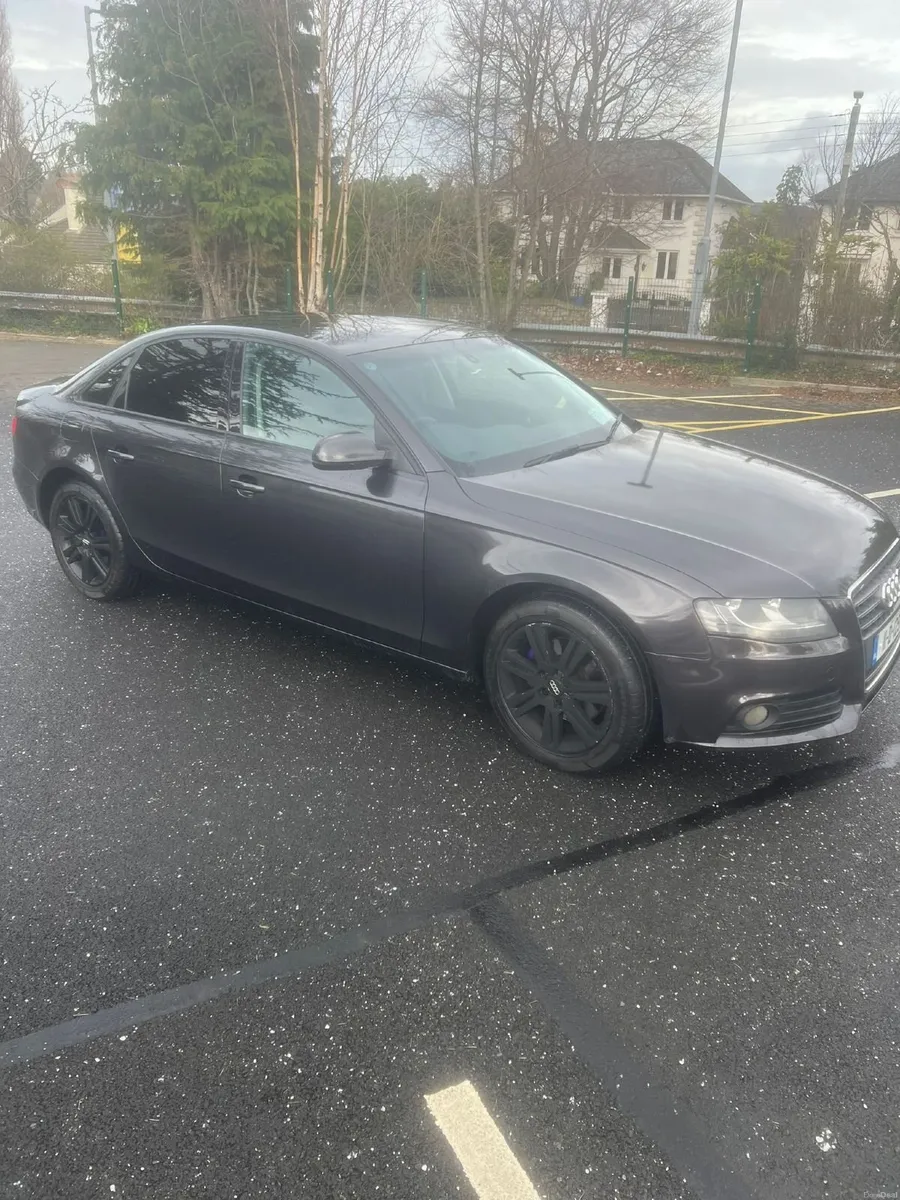 Audi A4 2011 - Image 4