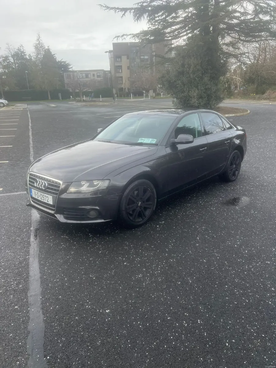 Audi A4 2011 - Image 1