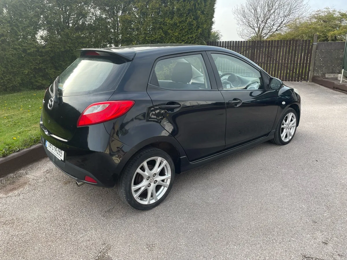 2008 Mazda 2 - Image 4