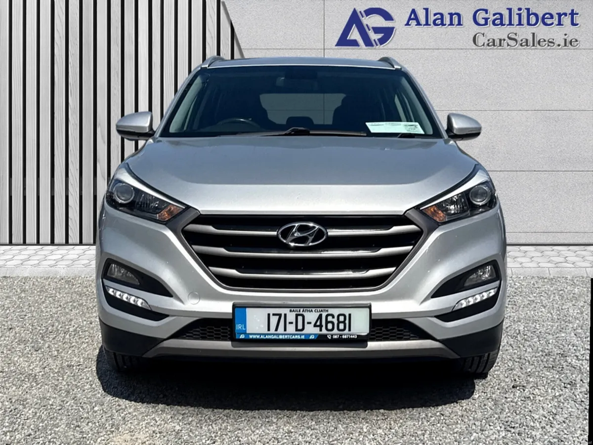 Hyundai Tucson 1.7 DIESEL EXECUTIVE - Image 4