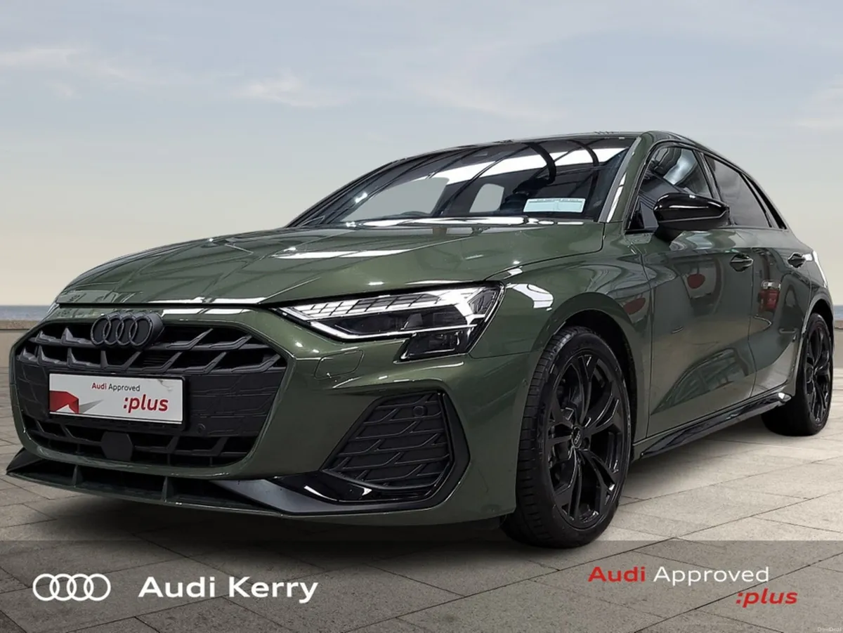 Audi A3 SPORTBACK 1.5 35TFSI 150BHP S-LINE BLACK E - Image 3