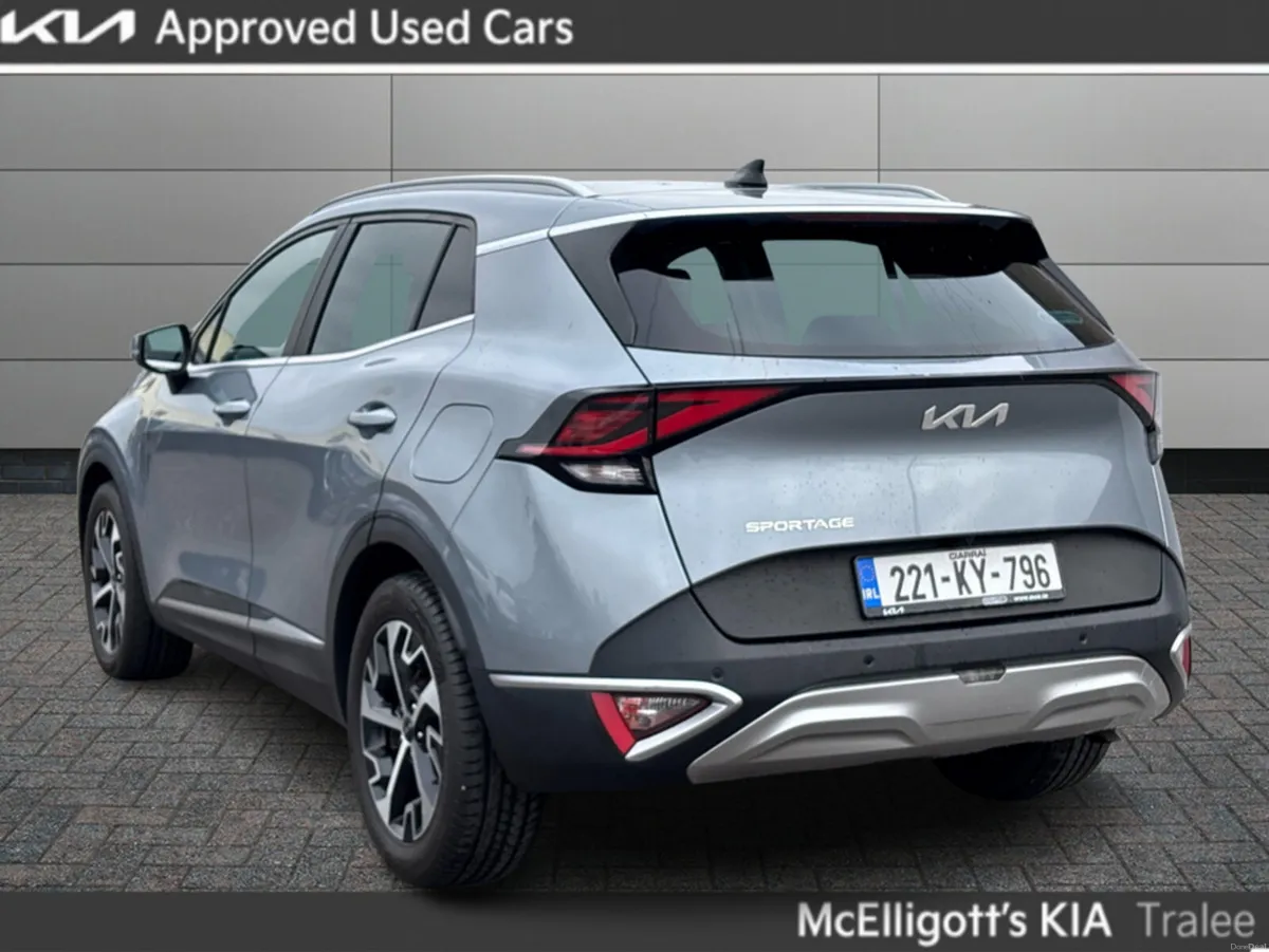 Kia Sportage MANUAL 5DR - Image 3