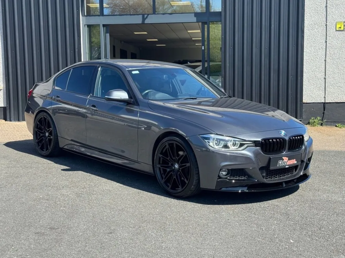 2.0 320d M Sport Saloon 4dr Diesel Auto Euro 6 (s/ - Image 1