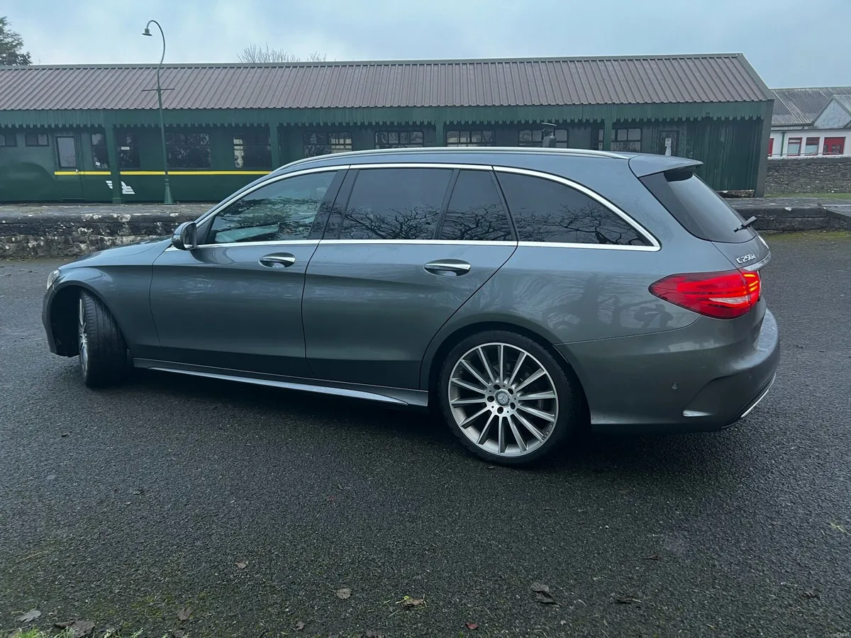 Mercedes c250d Amg estate premium - Image 2
