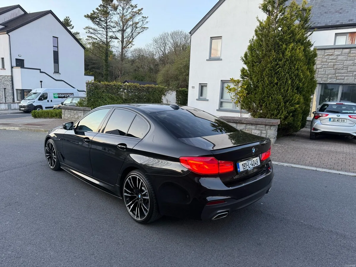 BMW 520D G30 MSPORT 2019 HIGH SPEC - Image 4