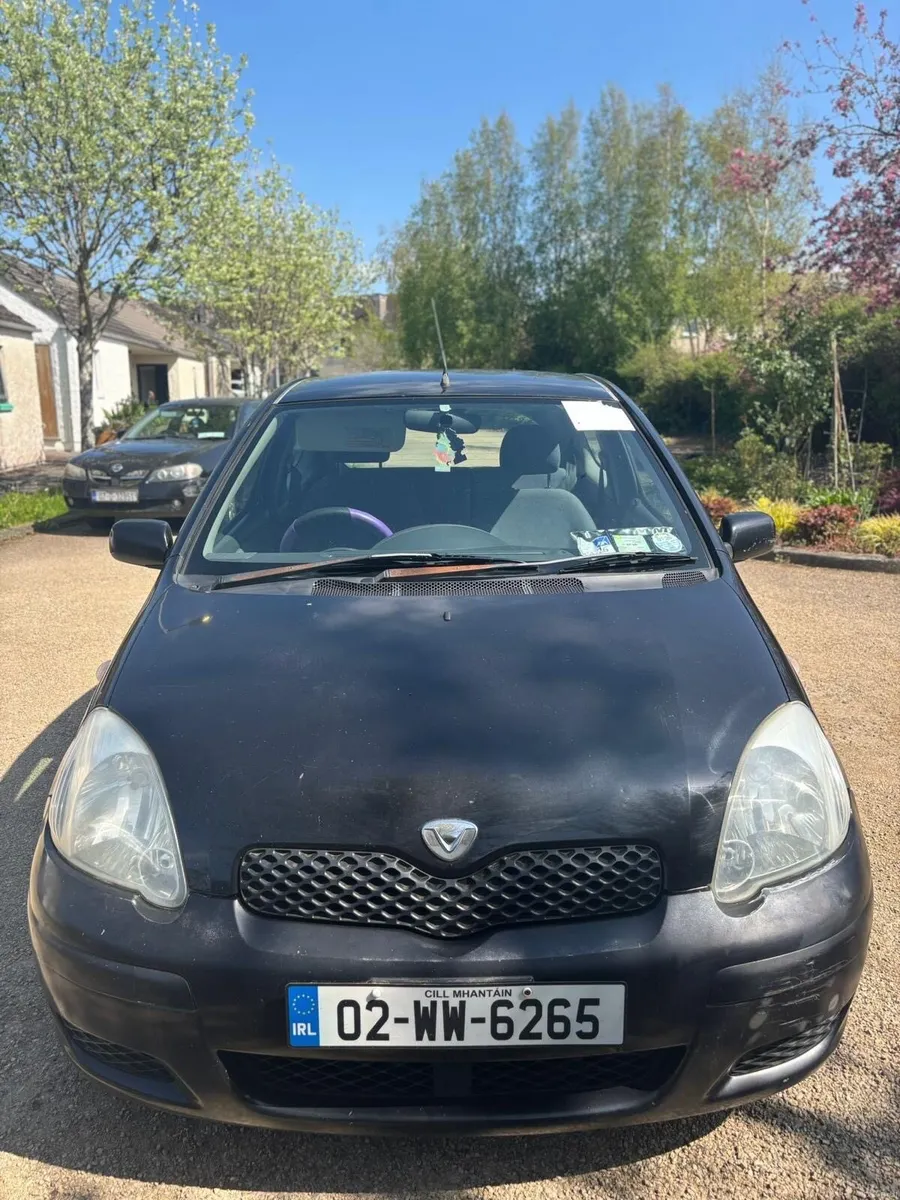 Toyota Yaris VITZ 1.3L AUTOMATIC NCT 8/26 129k mls - Image 2