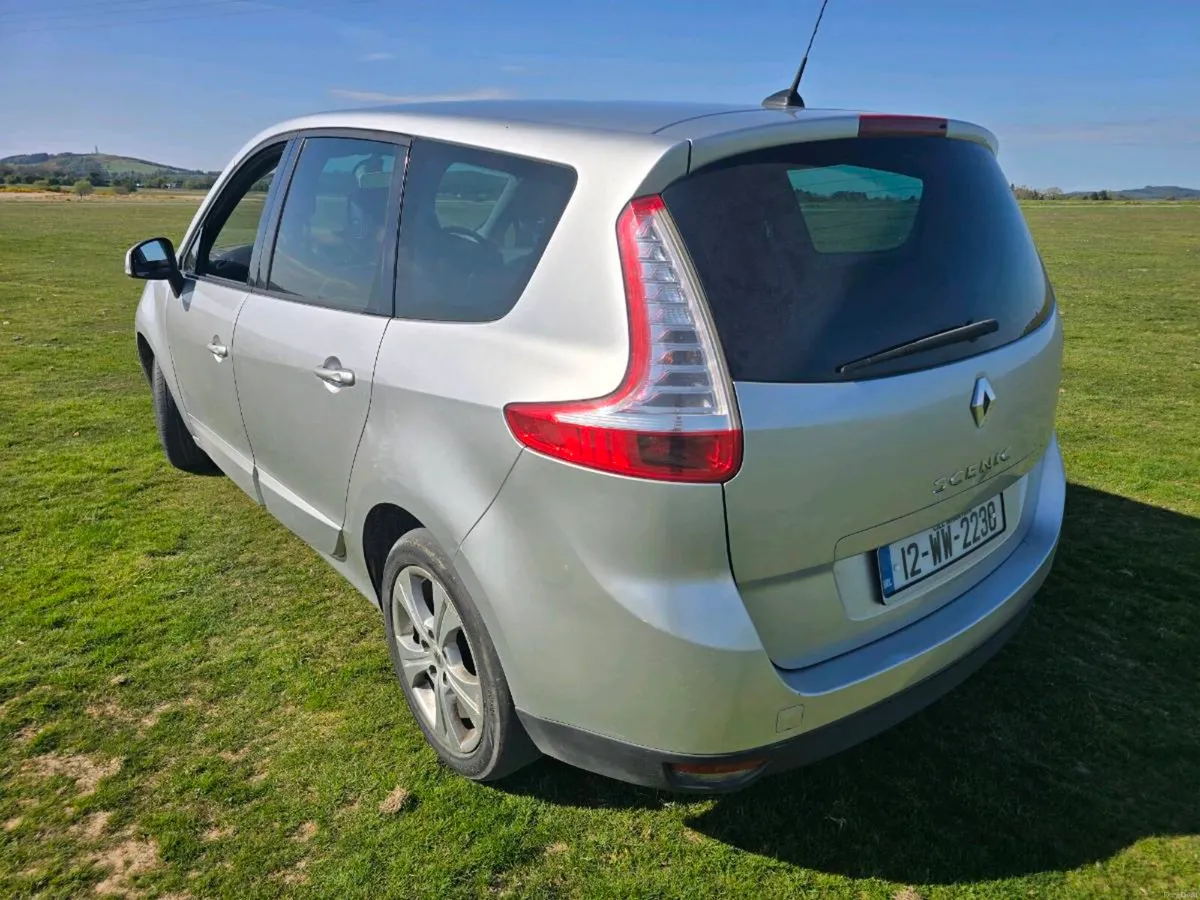 Renault Grand Scenic 1.5dci - Image 4