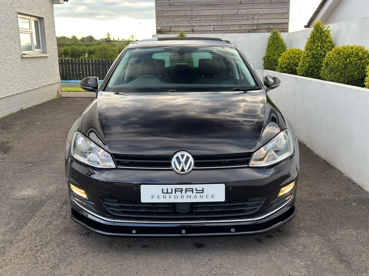 2017 Volkswagen Golf GT 2.0 TDI 150 PanRoof - Image 4
