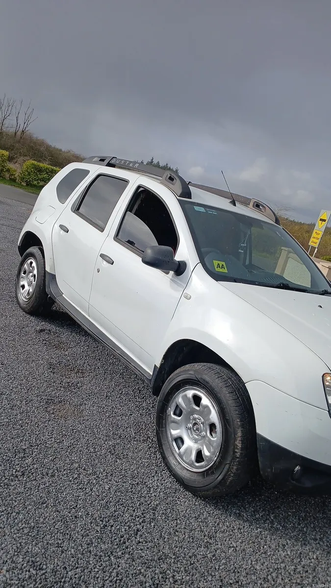2016  162]dacia duster 1.5 diesel nct December 26 - Image 2