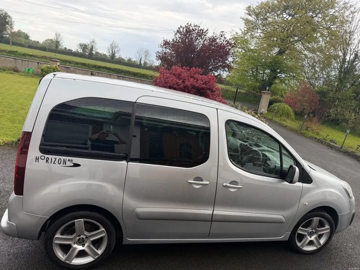 2016 Peugeot Partner - Image 1