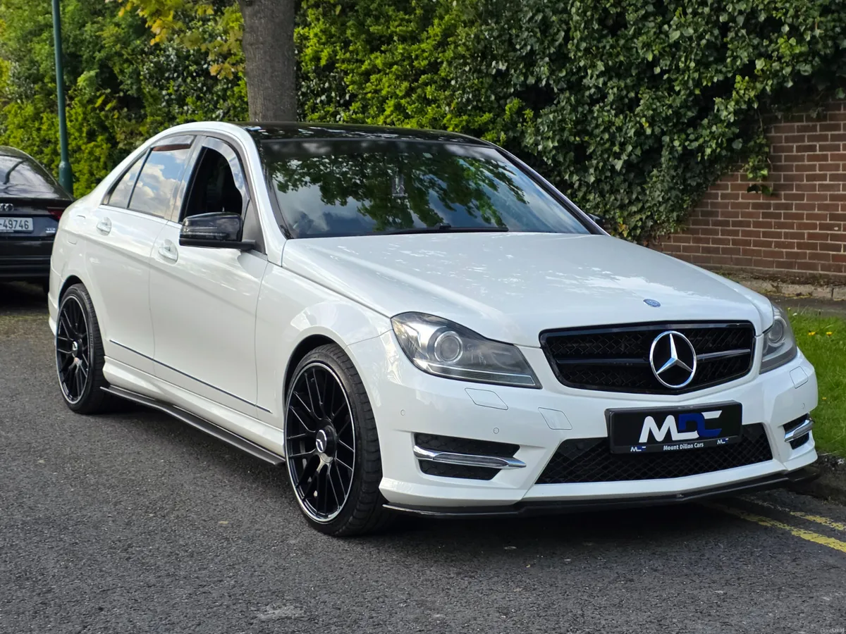 Mercedes C220 AMG *C63 Rep* Automatic 2013 - Image 4