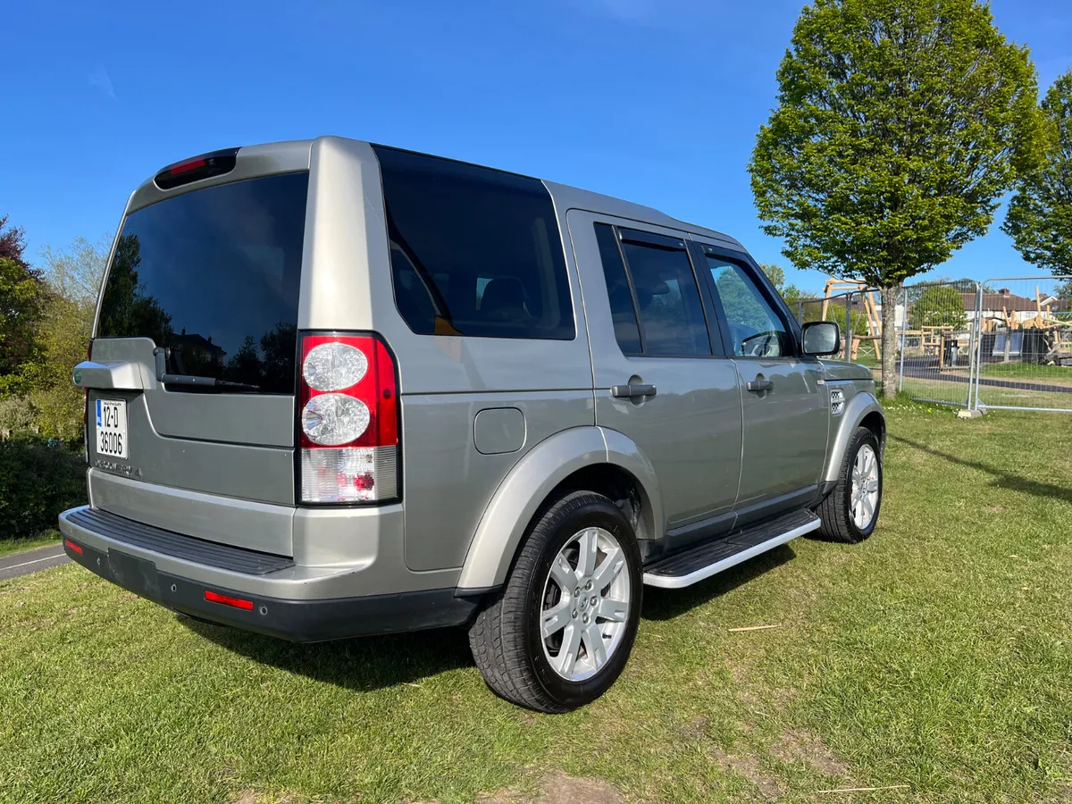 2012 Land Rover Discovery4  Crewcab - Image 4