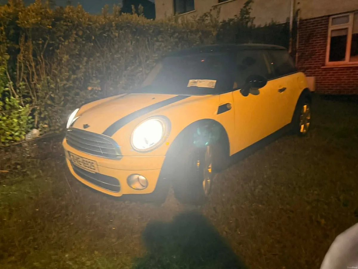 Mini Cooper - Image 2