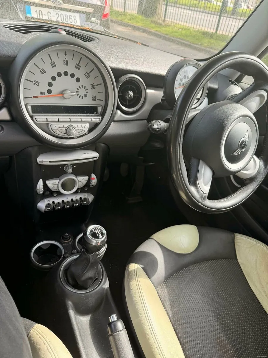 Mini Cooper - Image 3