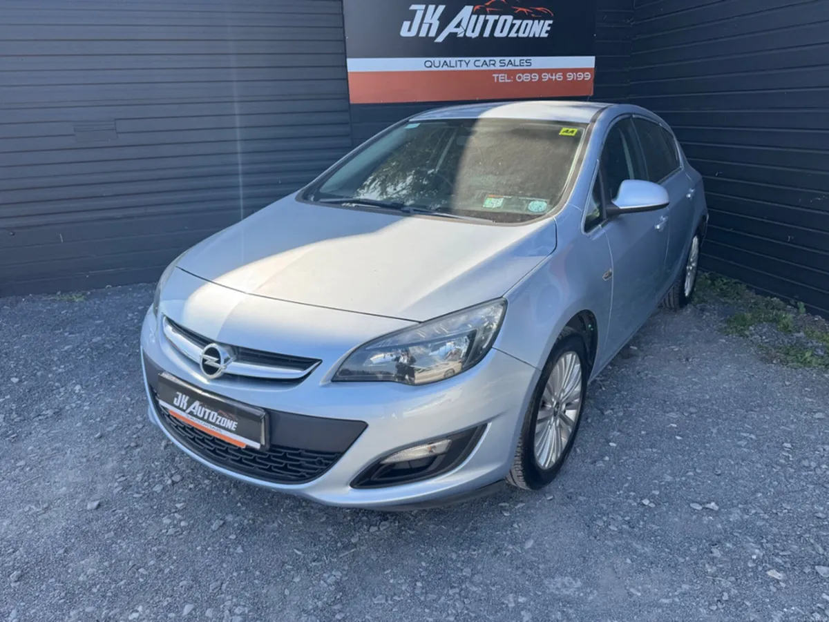 Opel Astra EXCITE 1.6 CDTI 110PS ECO 5DR - Image 3