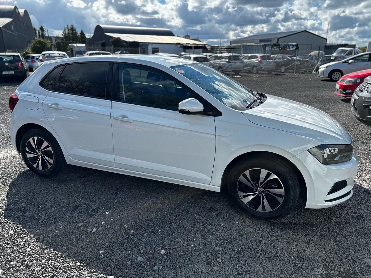 Volkswagen polo Automatic - Image 2