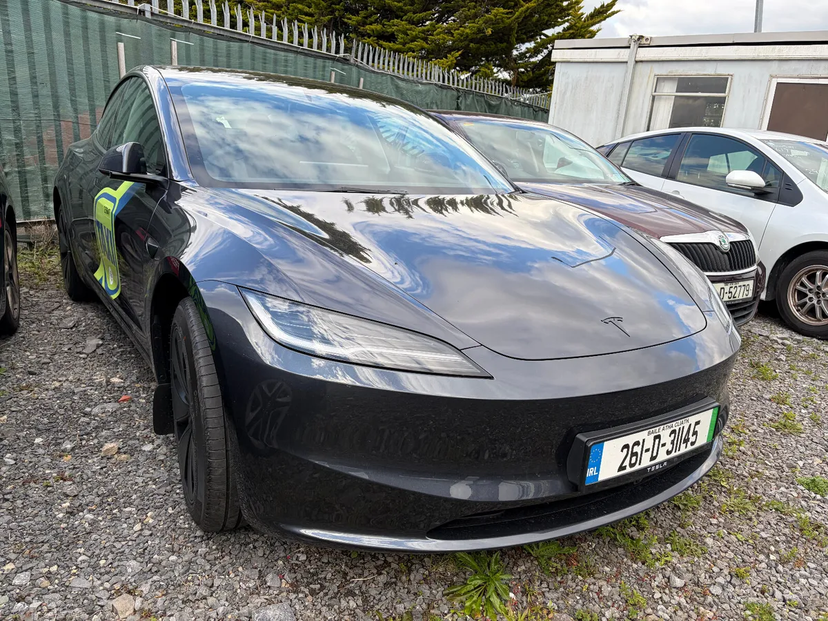 TAXI READY Tesla Model 3 2026 LONG RANGE 750 KMS - Image 3