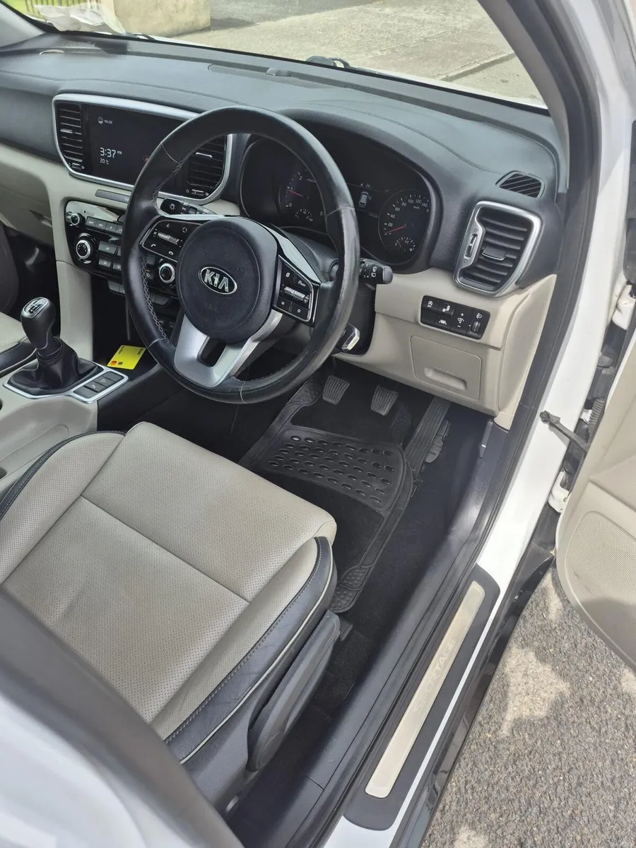 2021 kia sportage 1.6 diesel - Image 3