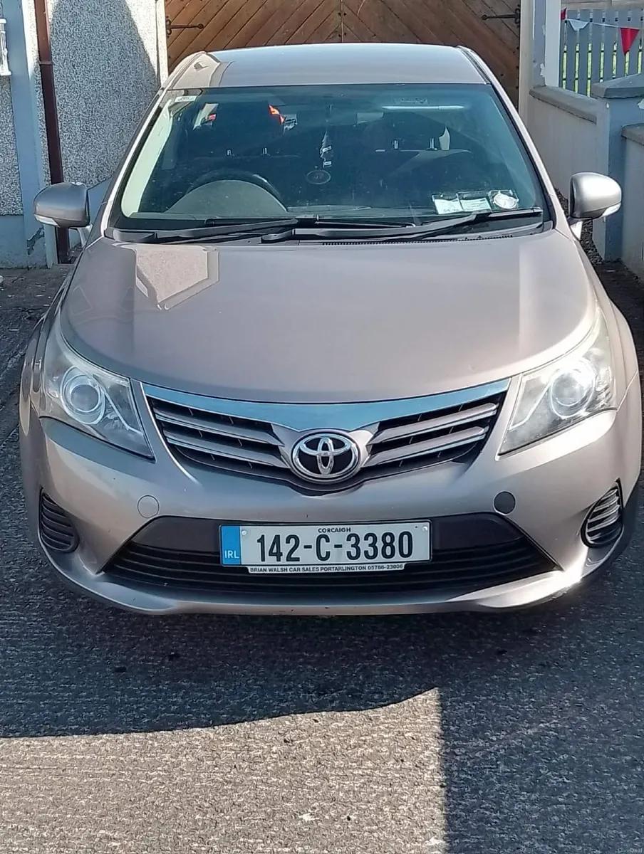 Toyota Avensis 2014 - Image 2
