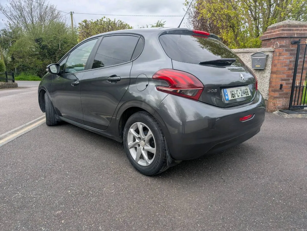 Peugeot 208 1.2 perrol - Image 2